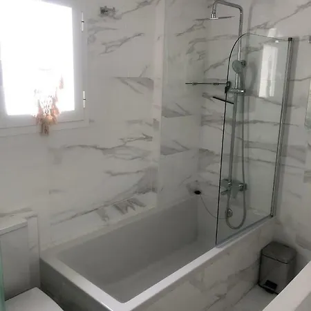 Apartament Masai Victoria Beach. A 100 Metros De La Playa. *